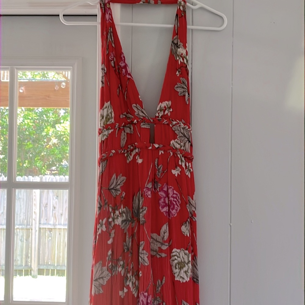 ILLA ILLA Maxi Dress Red Floral Pattern Size L